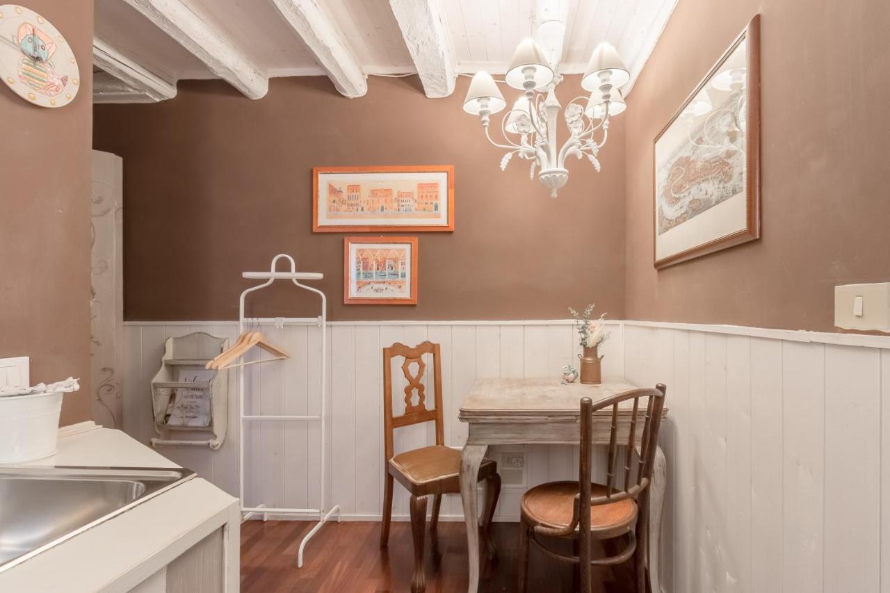 Апартаменти Ca Falier Piccolo - Little Sweet Studio In 10-12 Minutes From Bus&Train Station Венеція Екстер'єр фото